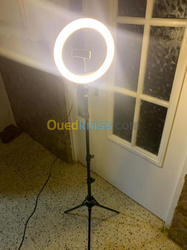 Dodocool DA222W Selfie Ring Light, Anneau lumineux avec support