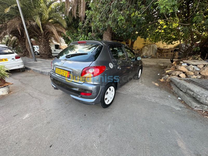 Peugeot 206 Plus 2012 206 Plus 22