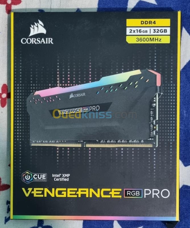  Corsair Vengeance RGB PRO Series 64 Go (4x 16 Go) DDR4 3600 MHz CL18
