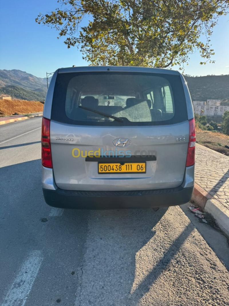 Hyundai H1 2011 Vitré 9 places 8