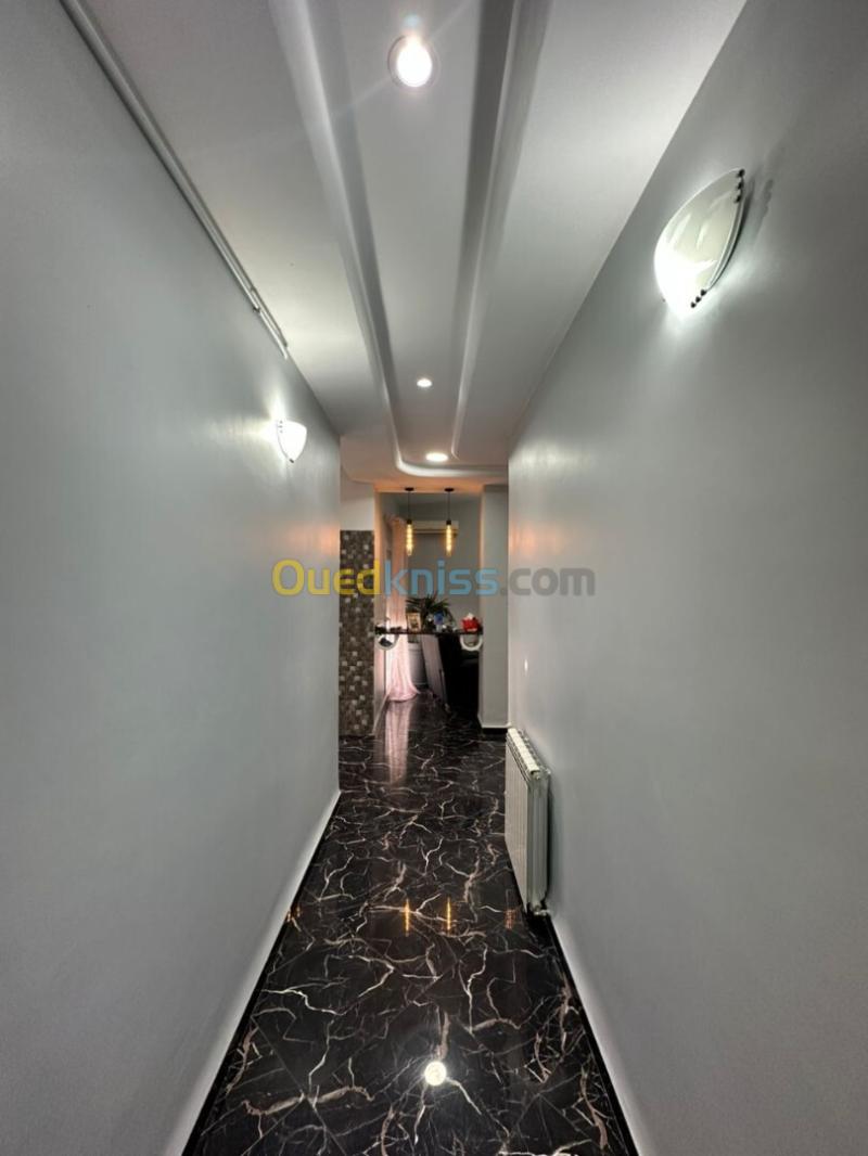 Location Appartement F4 Alger Dely brahim 31