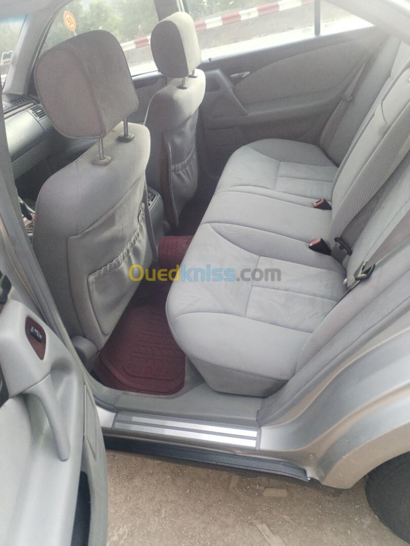 Mercedes Classe E 1999 Classe E 3