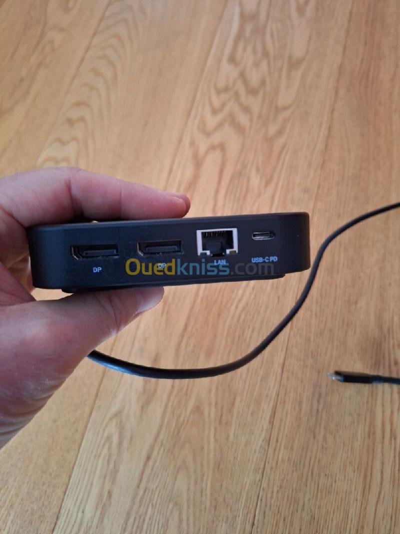 Station d'accueil i-tec USB-C à double écran avec alimentation 112 W 5