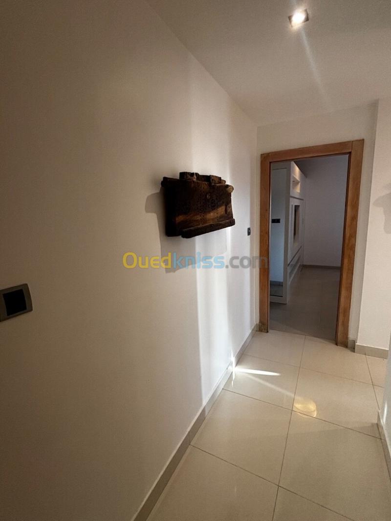 Location Appartement F4 Alger Cheraga 9