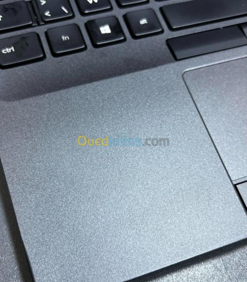 DELL LATITUDE 5500 INTEL CORE I5 8365 1.60GHz UP TO 4.10GHz 16Go DDR4 256 SSD NVME INTEL UHD GRAPHICS 620 15.6 INCH FULL HD 3