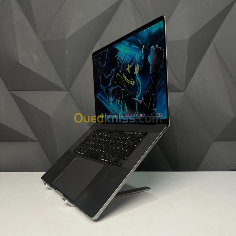 MACBOOK PRO 2019 / INTEL CORE i7 / 32GB / 512GB / 16" 2