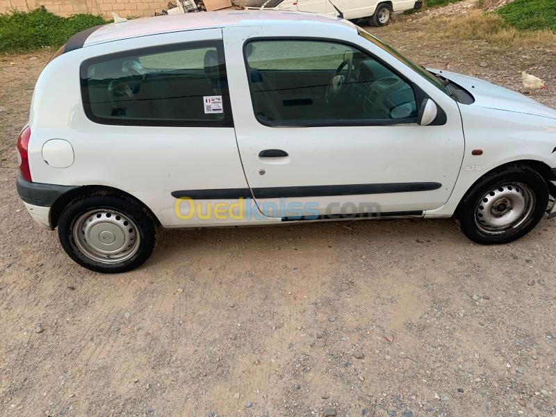 Renault Clio 2 1999 Clio 2 3