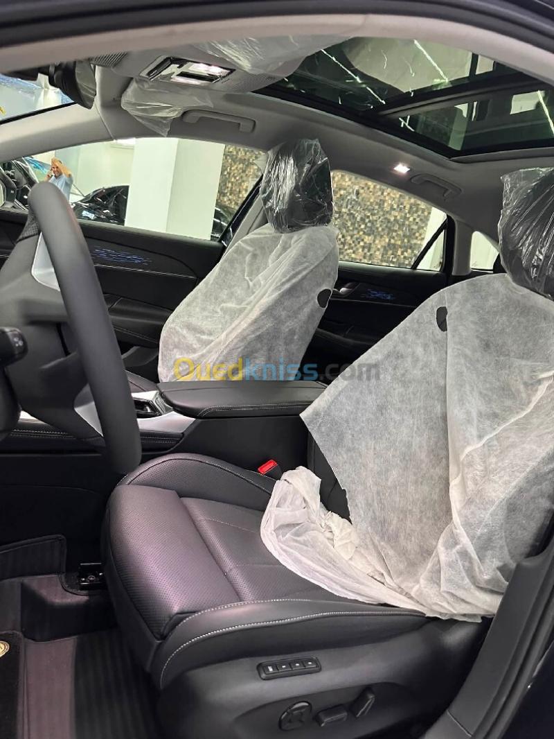 Volkswagen Passat pro 2026 Black black 7