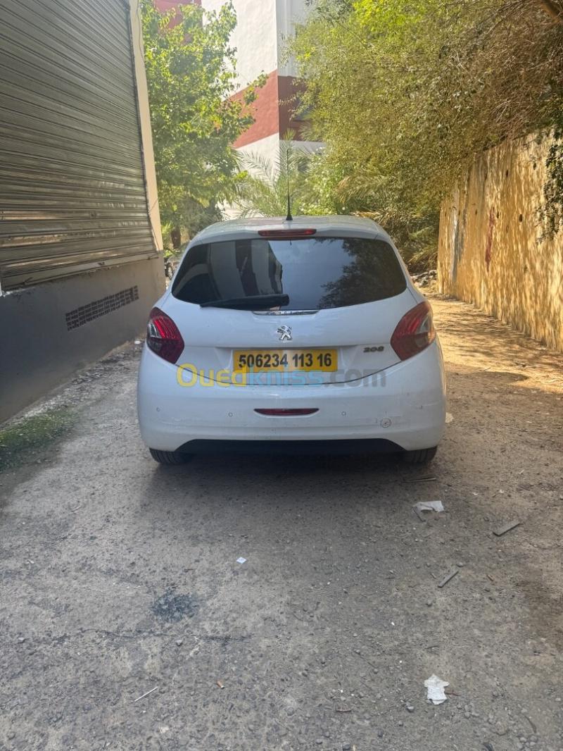 Peugeot 208 2013 Allure 7