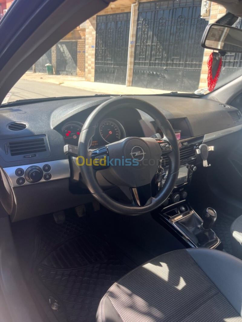 Opel Astra 2004 Astra 7