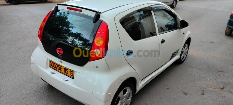 BYD F0 2015 GLX-i Sport 4