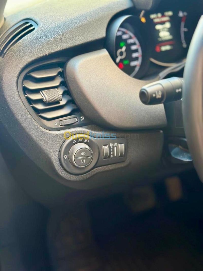 Fiat 500x 2024 Club 11
