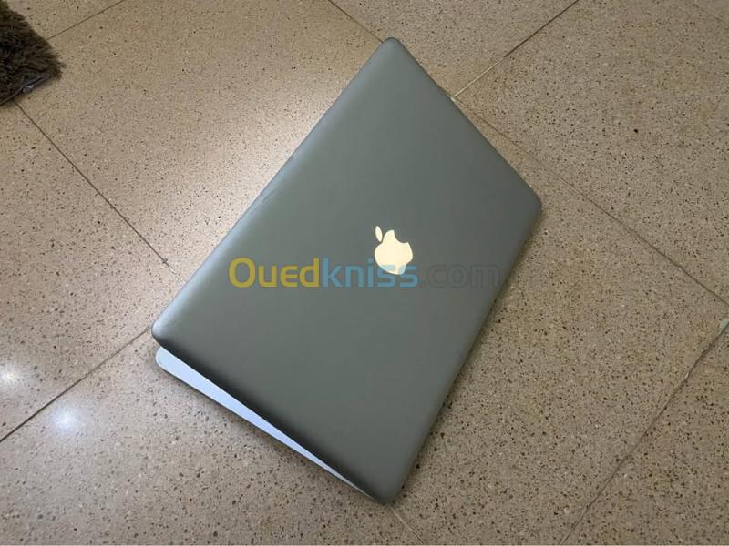 Mackbook Pro 15.6/ 2011