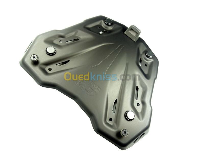  Support Top case Givi MT-09 + barre fixation