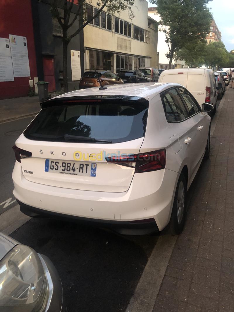 Skoda Fabia 2023 Ambition 2