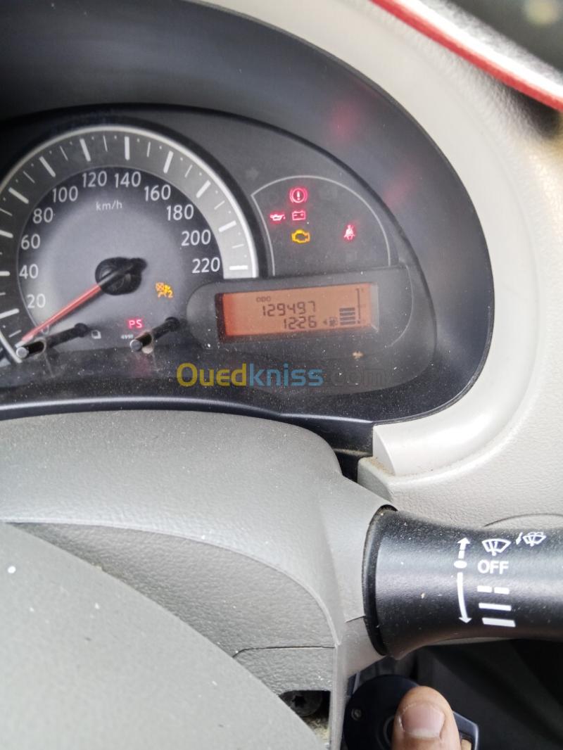 Nissan Micra 2015 City 11