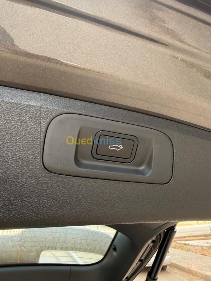 Geely Coolray 2026  7