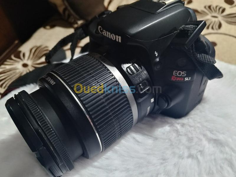  Canon EOS 100 D