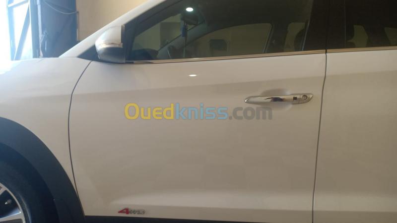 Hyundai Tucson 2018 Tucson 4