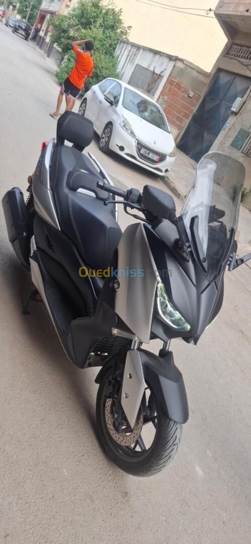 YAMAHA X Max 300 2020 8