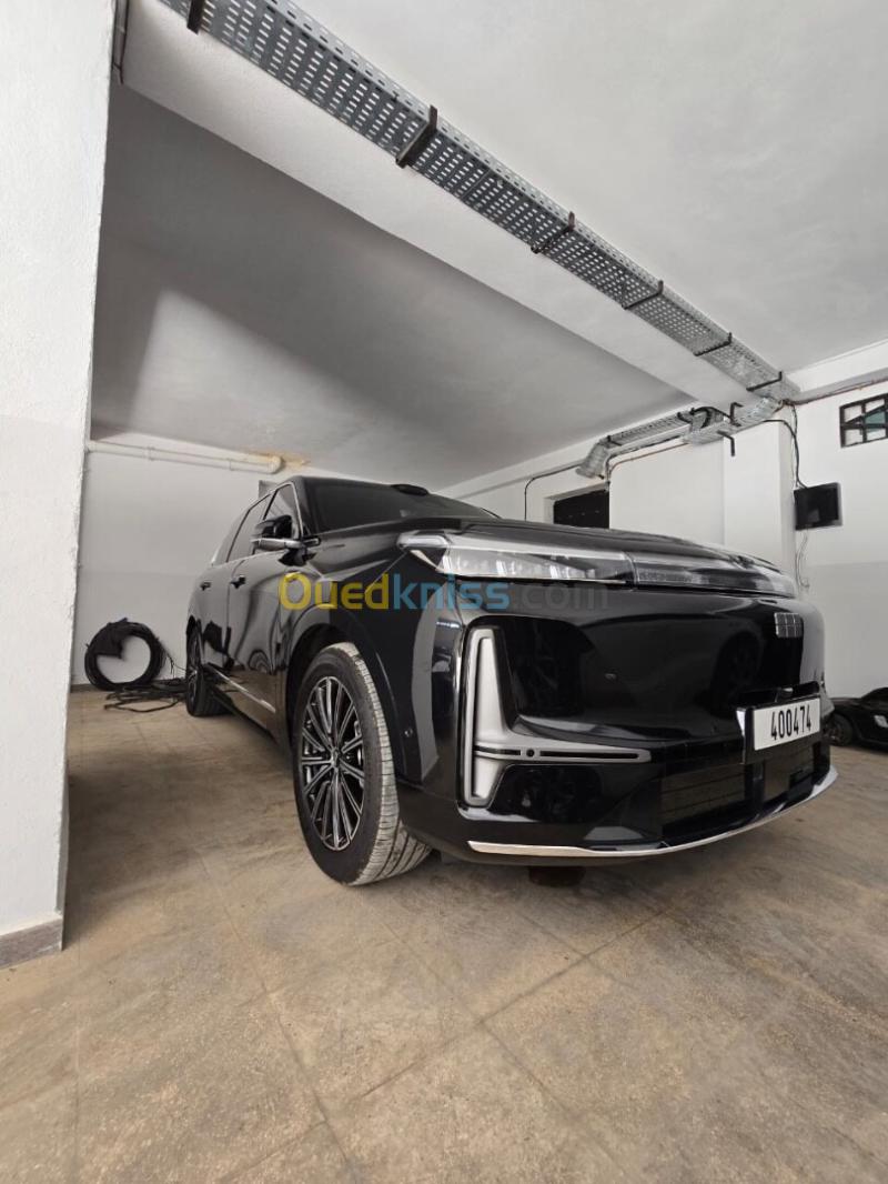 Geely Galaxy M9 2026 Full options 28