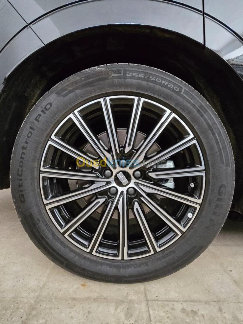 Geely Galaxy M9 2026 Full options 5