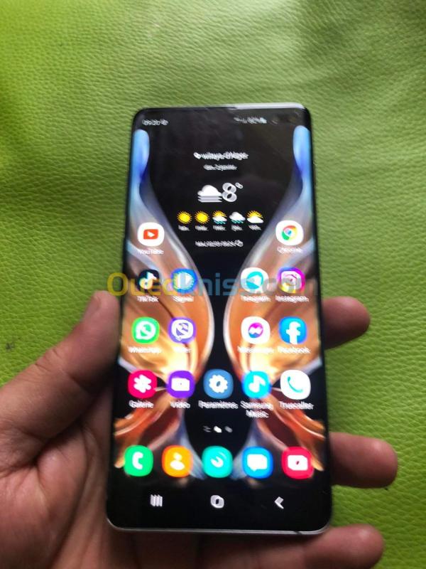  Samsung Galaxy S10+