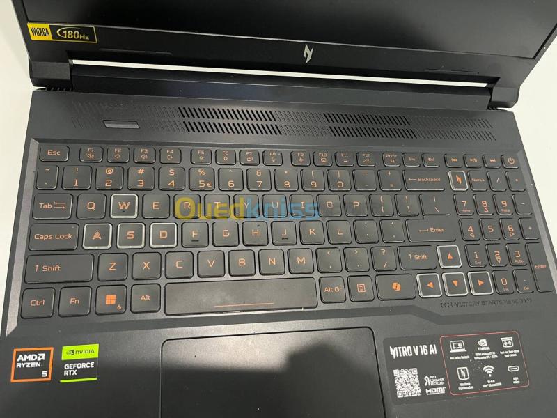 acer nirto v16 ai 2025 180hz RTZ 5050 16GB NVME 512GB SSD 3