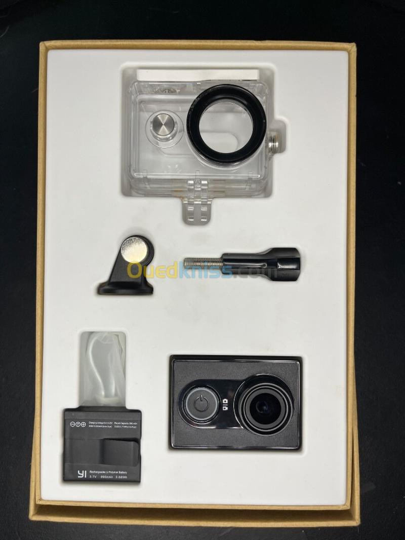 Caméra Sport Xiaomi Yi Action Cam Full HD 1080p Wifi + Caisson Étanche 40m
