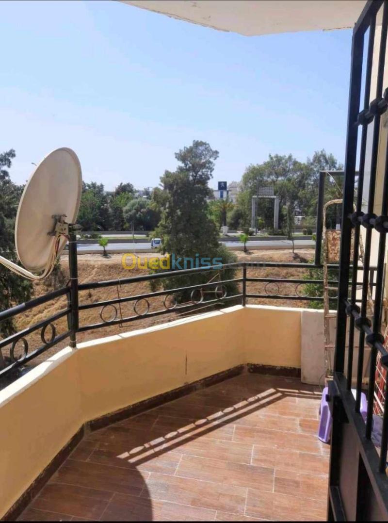 Vente Appartement F5 Alger Dar el beida Alger Algérie