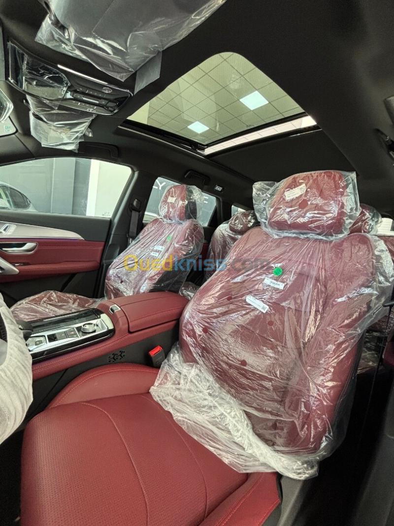 Jetour  X70 PLUS 2026 Luxury Edition 7 places  12
