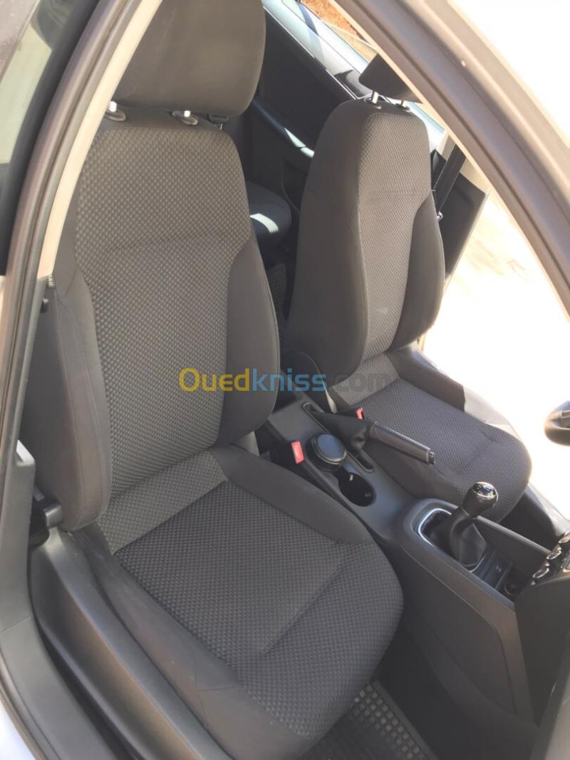 Volkswagen Jetta 2014 Classic  9