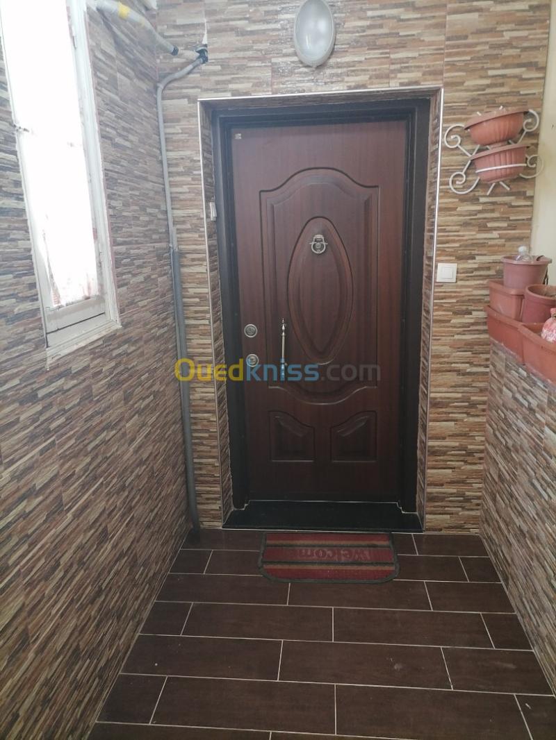 Vente Appartement F3 Béjaïa Oued ghir 12