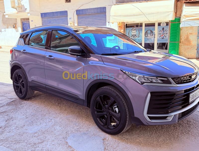 Geely Coolray 2025  4