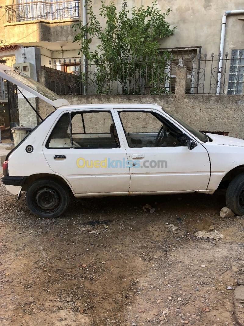 Peugeot 205 1985 205 2