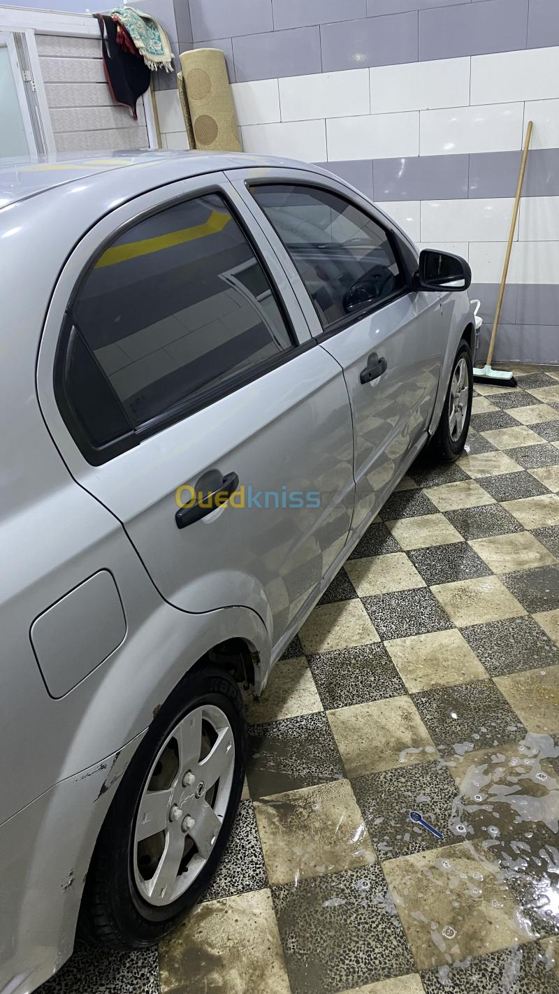 Chevrolet Aveo 4 portes 2008 LT 6