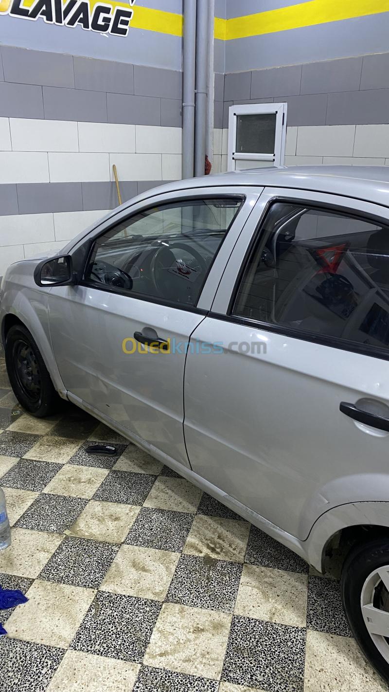 Chevrolet Aveo 4 portes 2008 LT 8