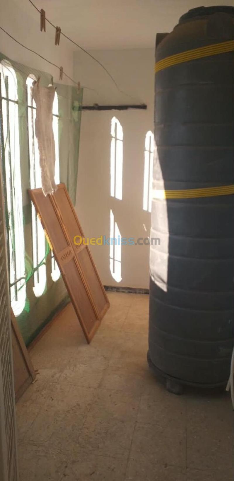 Location Appartement F4 Alger Bordj el bahri 3
