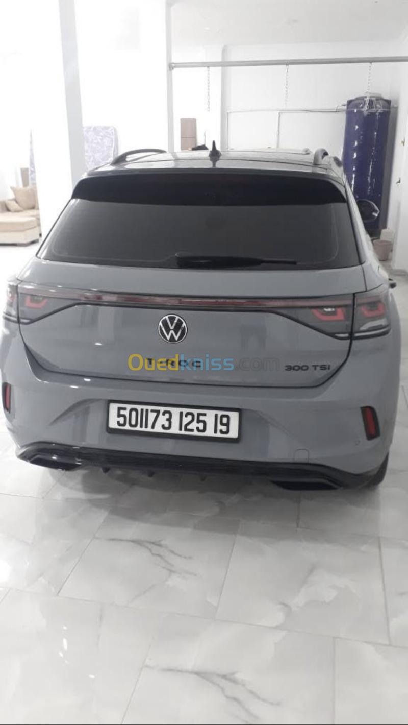 Volkswagen T-Roc 2025 R-Line  5