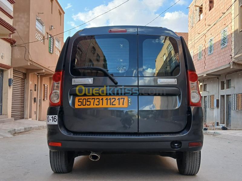 Dacia Logan MCV 2012  4