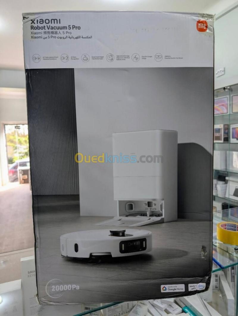 XIAOMI Robot Vacuum 5 Pro, Aspiration 20 000 Pa, IA Évitement d'obstacles, Reconnaissance de saleté, Station AutoNettoyage à Eau Chaude