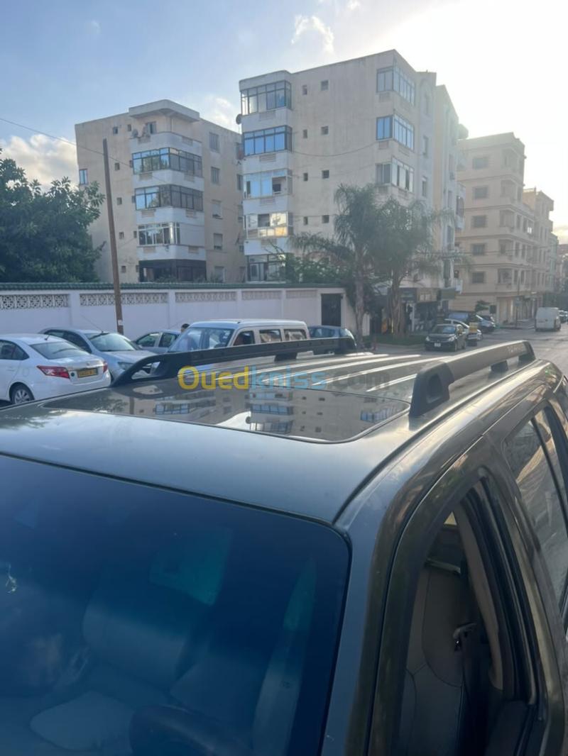 Nissan Pathfinder 2007 Elegance 5