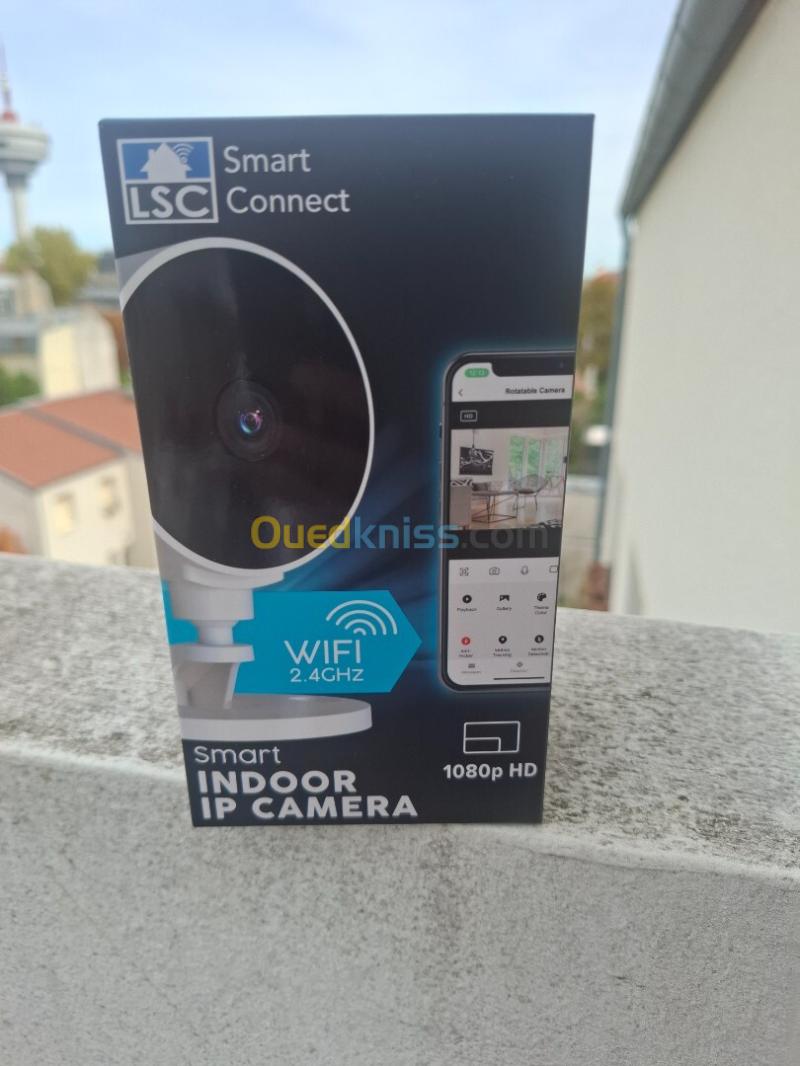 Caméra de surveillance 5