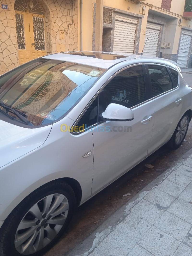 Opel Astra 2011 Astra