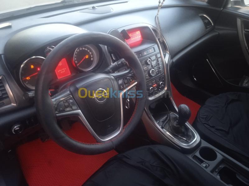 Opel Astra 2011 Astra 2