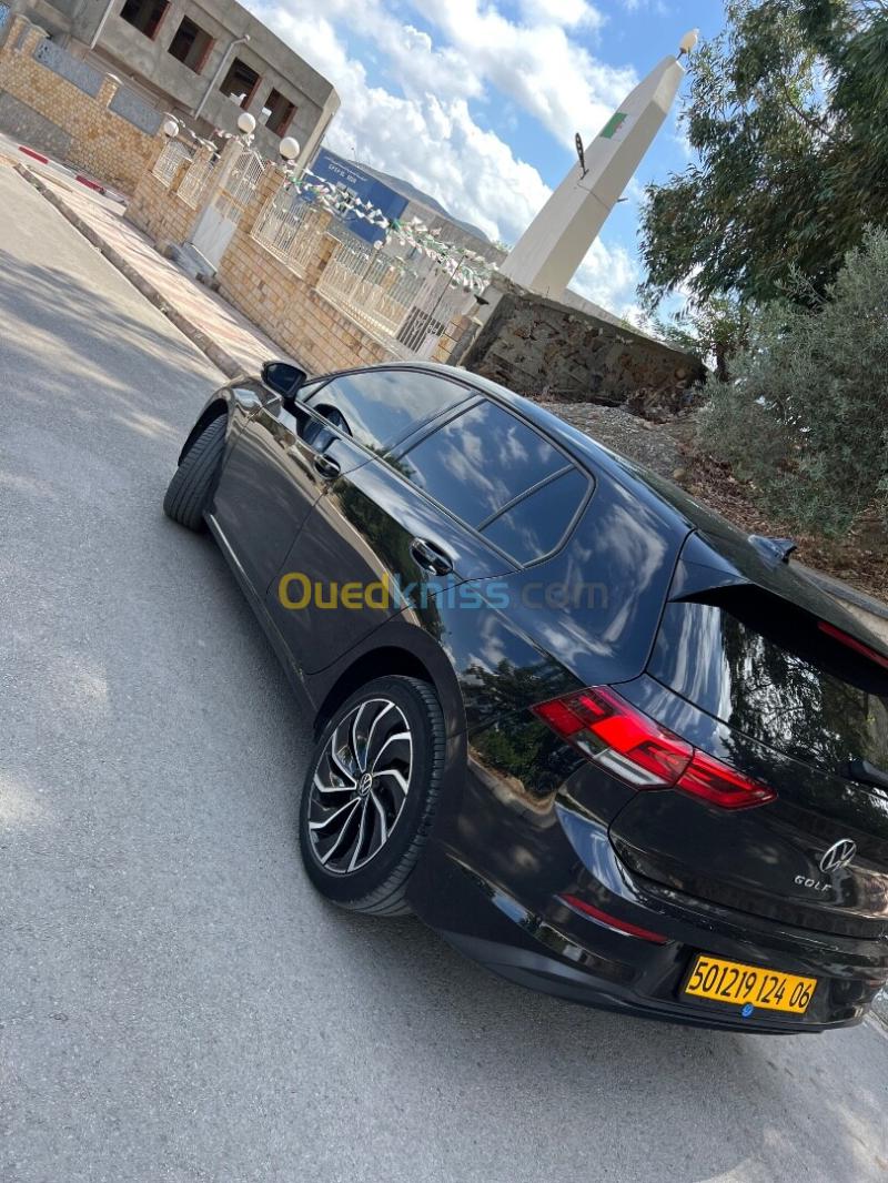 Volkswagen Golf 8 2024  3