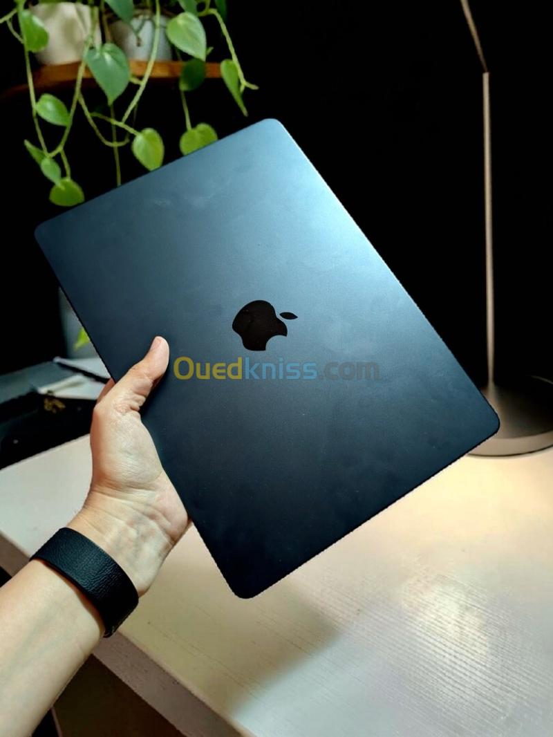 MacBook Air M3 2