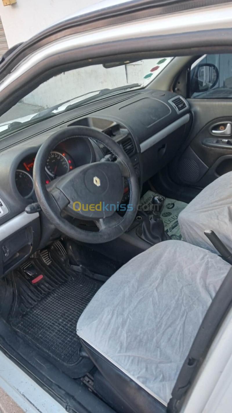 Renault Clio Campus 2012 Bye bye 9