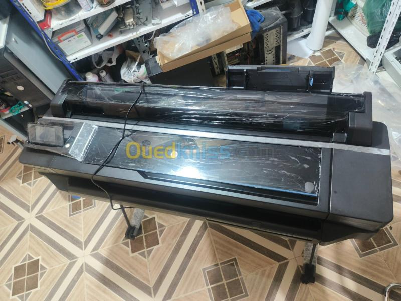Traceur HP t 520 2