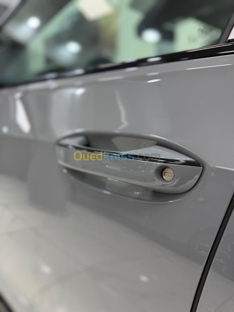 Volkswagen Golf 8 2026 R- Line  8